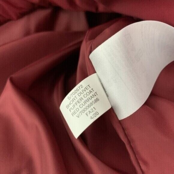 Banana Republic Puffer Jacket XS Red NWT Warm Winter Outerwear Cozy - Picture 8 of 8